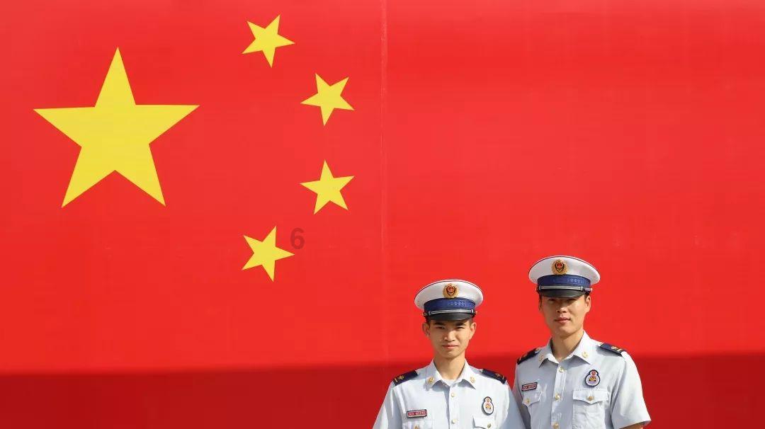 圣女战旗